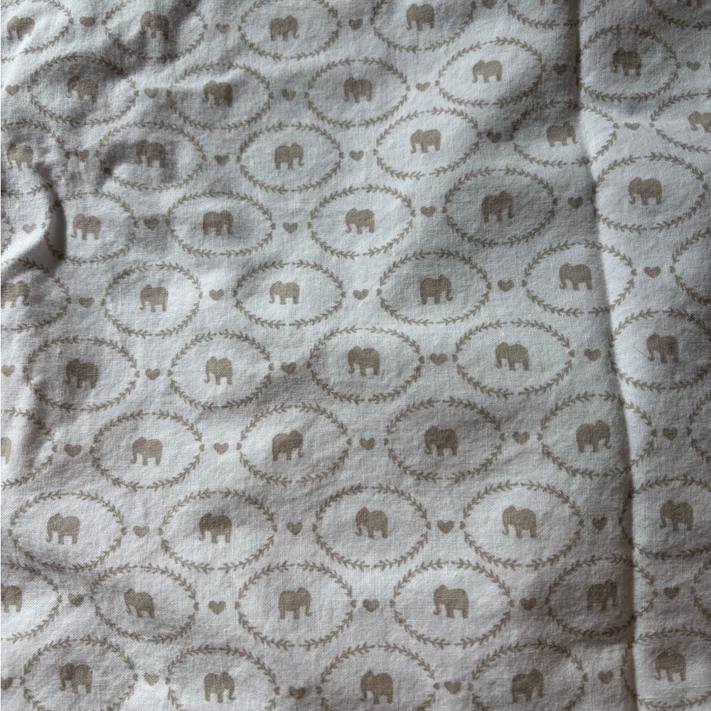 IKEA crib duvet set, includes 2 duvet covers - Picture 5 of 5